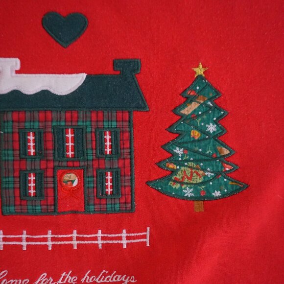 VTG Joyeuses Fêtes Red Ugly Christmas Sweatshirt Trees Cabin Holiday M - Picture 9 of 10